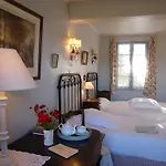 Bed & Breakfast D'hotes Les Pesques 3*
