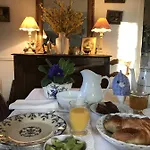 D'hotes Les Pesques Bed & Breakfast 3*