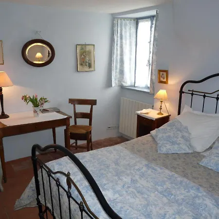 D'hotes Les Pesques Frühstückspension 3*