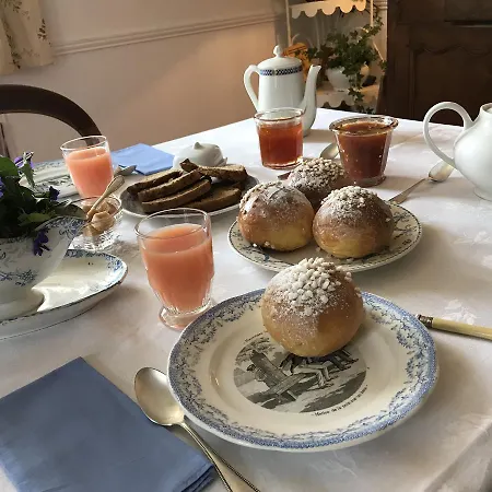 Frühstückspension D'hotes Les Pesques 3*